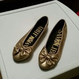 Gold bow Sam & Libby flats